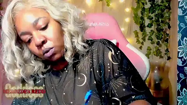 Goddess MercedesRedd online show from 06/14/26, 04:09