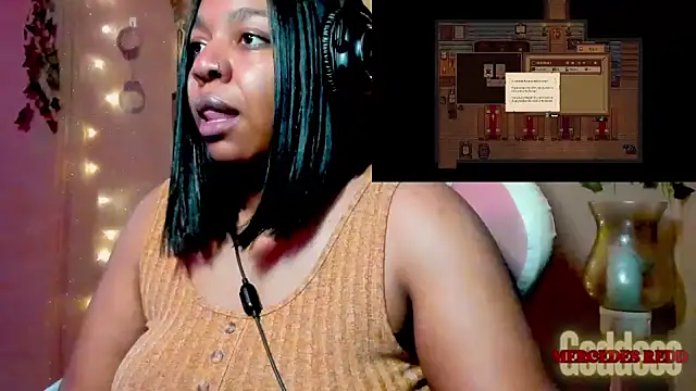 Goddess MercedesRedd online show from 06/15/26, 02:08
