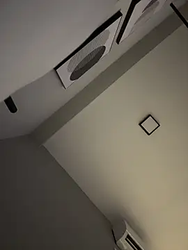 Geovana blan online show from 04/13/26, 11:54