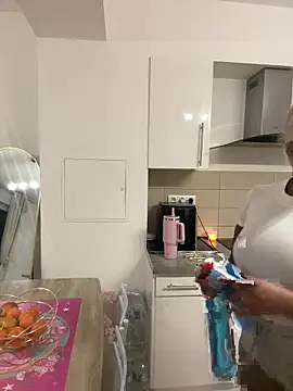 natachabaddie97 online show from 03/03/26, 10:59