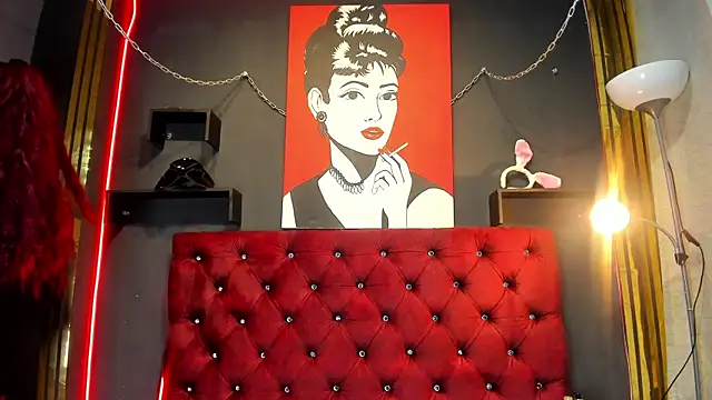 Sarah  Moonx online show from 04/17/26, 08:01