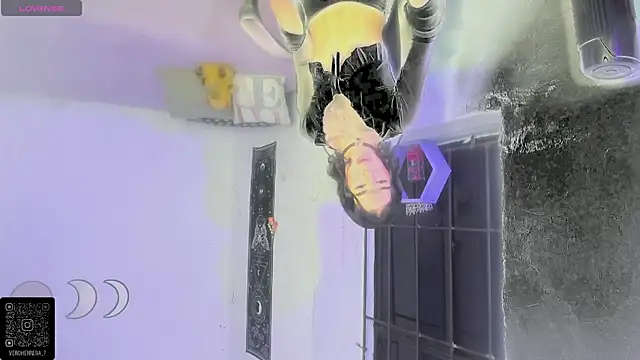 marianafoxx  online show from 04/23/26, 06:25