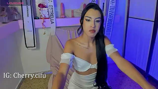 CherrySeraphine1 online show from 03/22/26, 11:30