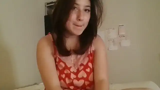 Silverbabyyy2007 online show from 04/07/26, 02:23