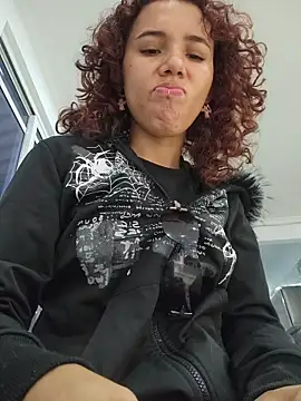 Isabella Stark online show from 04/21/26, 11:49