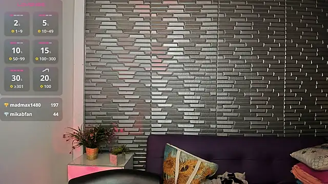 Snapshot of Tamaraa_velez chatting on 05/01/26, 09:14 Tamaraa velez online show from 05/01/26, 09:14