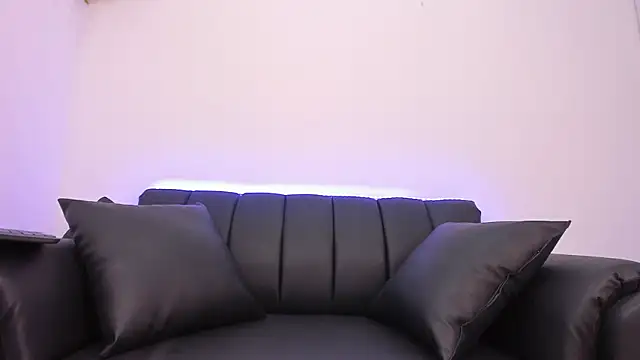 Dark Valentino  online show from 03/21/26, 03:00