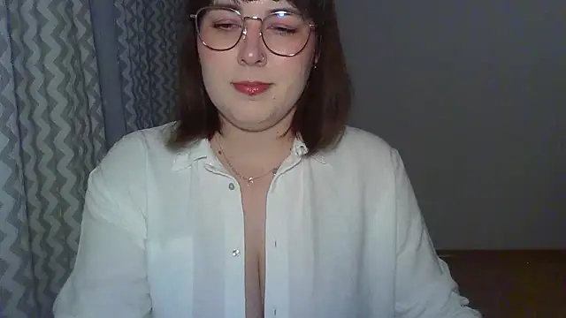 ClaraHard online show from 04/15/26, 05:20