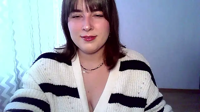 Snapshot of ClaraHard chatting on 07/11/26, 09:34 ClaraHard online show from 07/11/26, 09:34