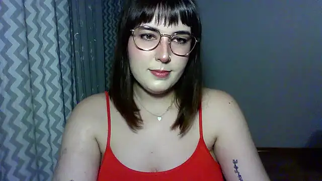 Snapshot of ClaraHard chatting on 07/16/26, 07:31 ClaraHard online show from 07/16/26, 07:31
