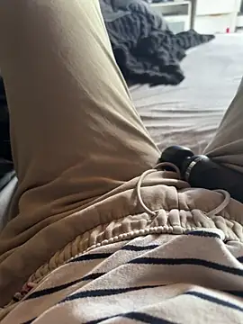 aleexii s online show from 04/21/26, 10:10