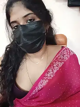 Snapshot of Sunitha28 chatting on 05/20/26, 07:36 Sunitha28 online show from 05/20/26, 07:36