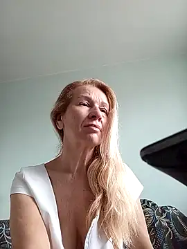 ViktoriaSexi1 online show from 03/28/26, 06:57