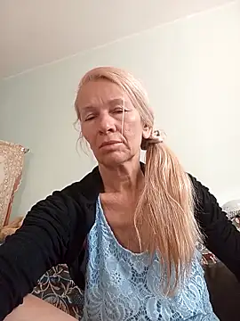 ViktoriaSexi1 online show from 04/21/26, 04:52