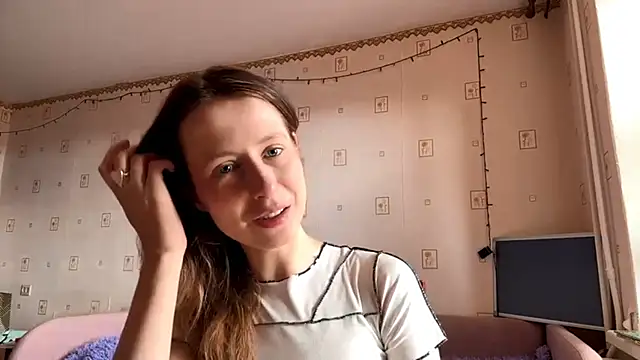 Snapshot of AlesiaGurevich chatting on 07/12/26, 10:28 AlesiaGurevich online show from 07/12/26, 10:28