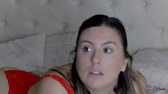 AnastasiaHart online show from 04/09/26, 05:18