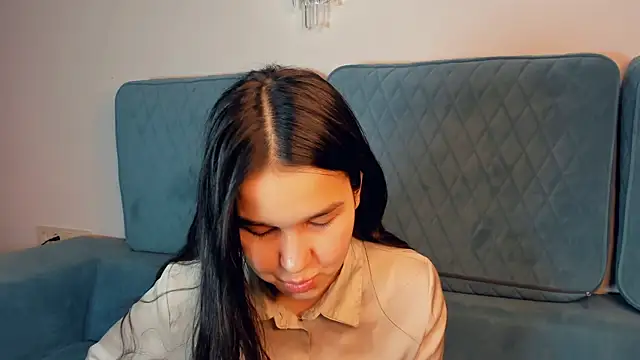 ShawtyCelina online show from 04/10/26, 06:01