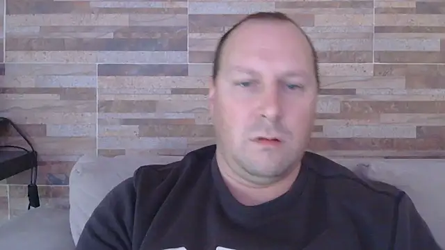 Snapshot of lustonfan chatting on 06/11/26, 12:36 lustonfan online show from 06/11/26, 12:36