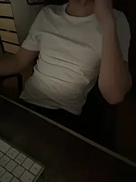 Nira16 online show from 04/08/26, 03:56