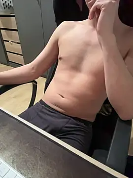 Nira16 online show from 04/10/26, 12:32