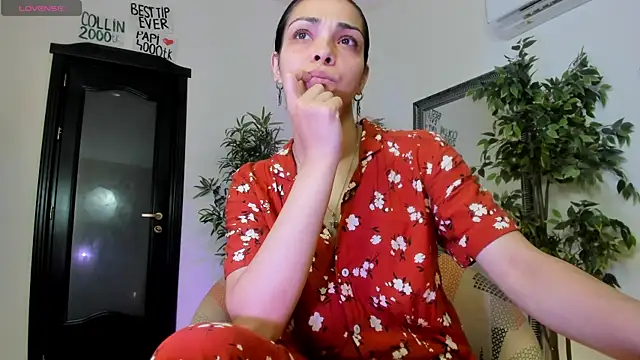 Snapshot of Cheerishh chatting on 06/23/26, 10:02 Cheerishh online show from 06/23/26, 10:02