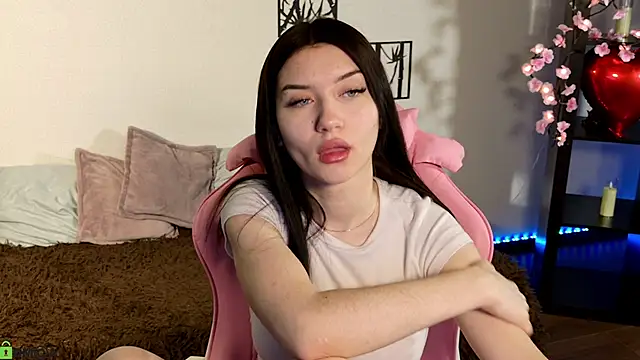 Sugar Kitten12 online show from 03/26/26, 01:22