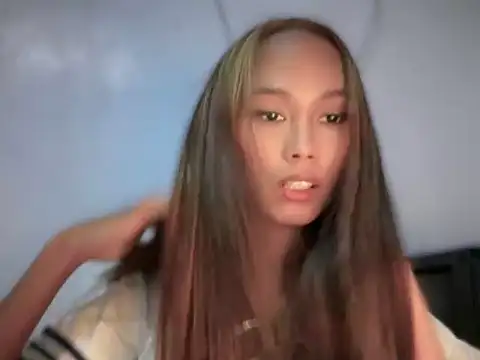 Snapshot of Sunkissed_seductress chatting on 07/12/26, 12:18 Sunkissed seductress online show from 07/12/26, 12:18
