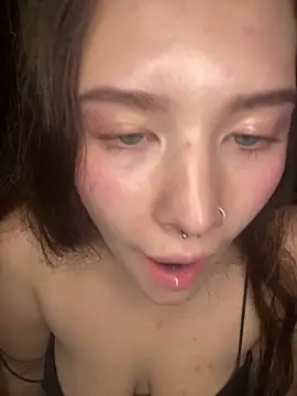 KristieKitty online show from 04/17/26, 02:20