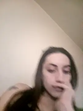 chiara-mario online show from 05/04/26, 03:52