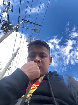 OliverTabordaa online show from 04/08/26, 07:36