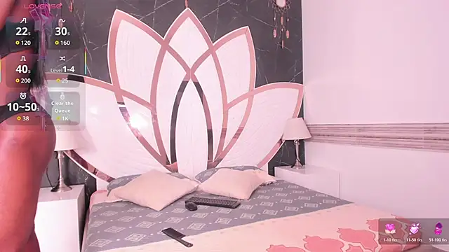 kristen-thomson online show from 03/26/26, 02:33