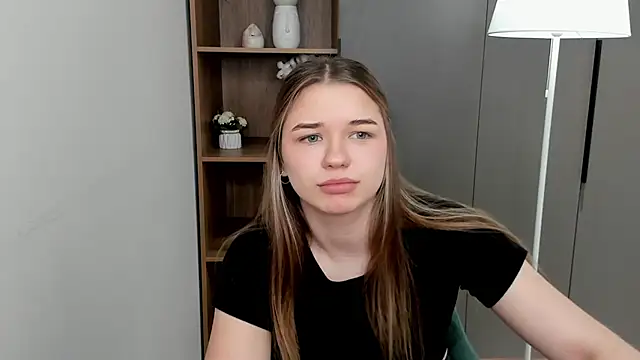 TonyaOgborn online show from 03/05/26, 06:53