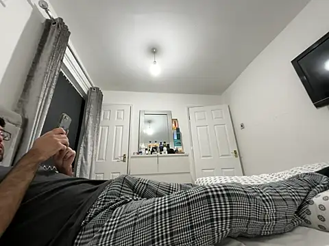 r130130 online show from 03/25/26, 07:53