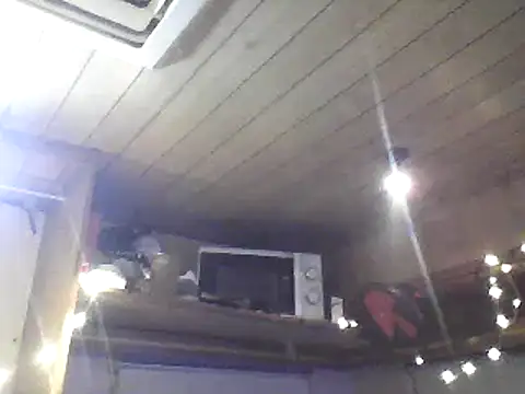 Snapshot of Alcoyanos chatting on 05/12/26, 10:51 Alcoyanos online show from 05/12/26, 10:51