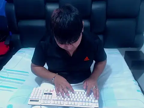 XNoahDeepThroatX online show from 03/21/26, 05:01