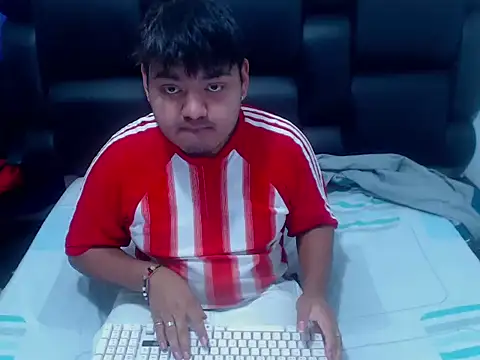 XNoahDeepThroatX online show from 03/28/26, 03:50