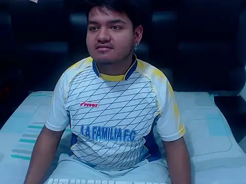 XNoahDeepThroatX online show from 03/29/26, 04:45