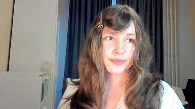 Snapshot of MaryannSofts chatting on 06/19/26, 02:54 MaryannSofts online show from 06/19/26, 02:54