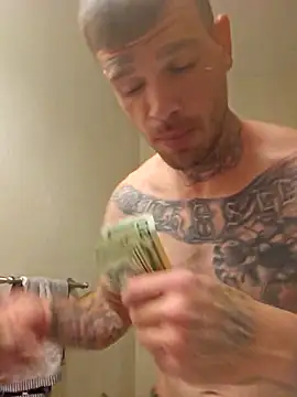 CrystalNBubba online show from 03/06/26, 09:50