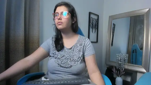 Nina Adamms online show from 03/06/26, 11:12