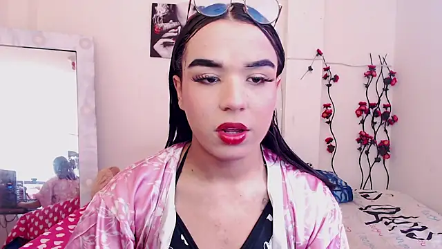 Candyy doll   online show from 04/21/26, 07:39