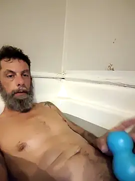 Hootie421 online show from 03/07/26, 04:53