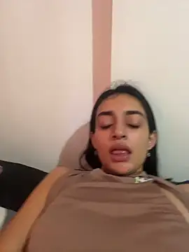 leilani X online show from 04/28/26, 02:33