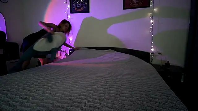 Milk shakeee online show from 03/19/26, 07:34