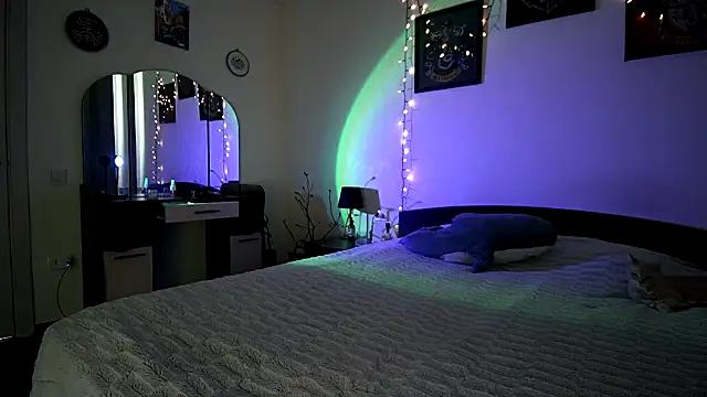 Milk shakeee online show from 03/30/26, 07:20