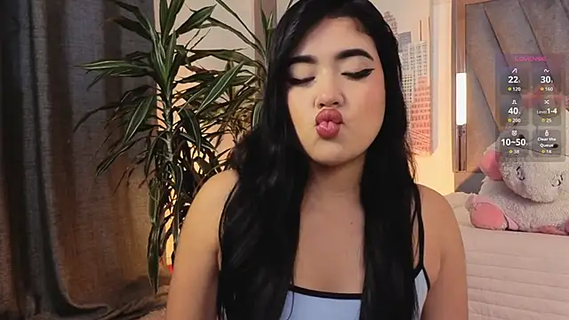 SweetiePie 3 online show from 05/19/26, 12:55