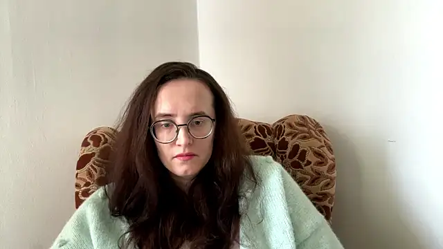 Snapshot of SofiaTease chatting on 04/28/26, 12:54 SofiaTease online show from 04/28/26, 12:54