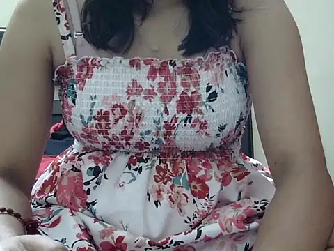 kAVYA 05 online show from 07/09/26, 05:28