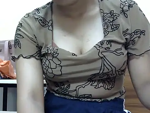 kAVYA 05 online show from 07/25/26, 05:21