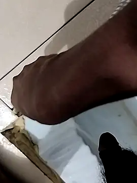 ishan Singh1 online show from 03/26/26, 02:00